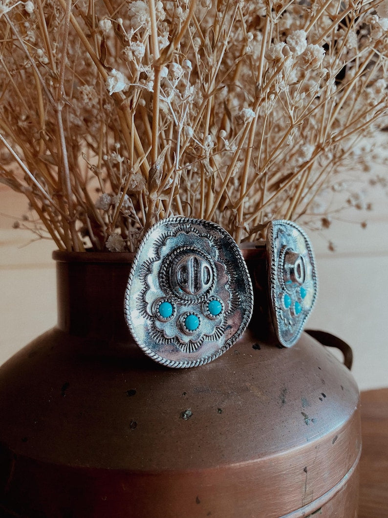 Western Cowboy Hat Stud W/ Turquoise