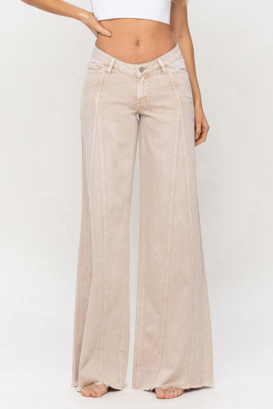 TAN LOW RISE BAGGY WIDE JEANS