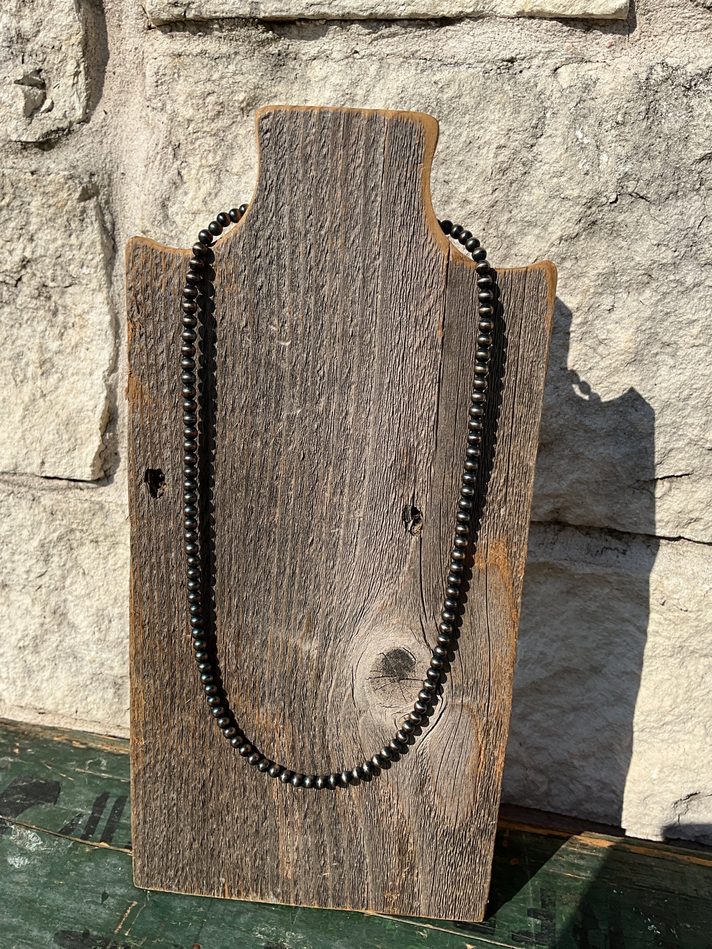 KT NAVAJO PEARL 22"
