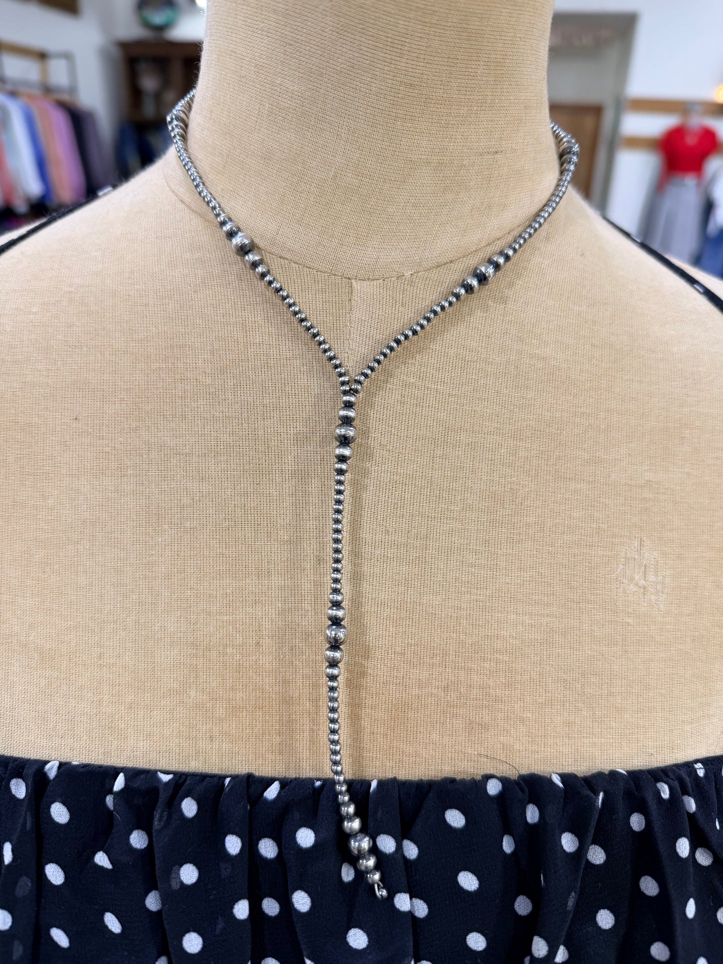 Graduated Pearl Lariat Necklace
