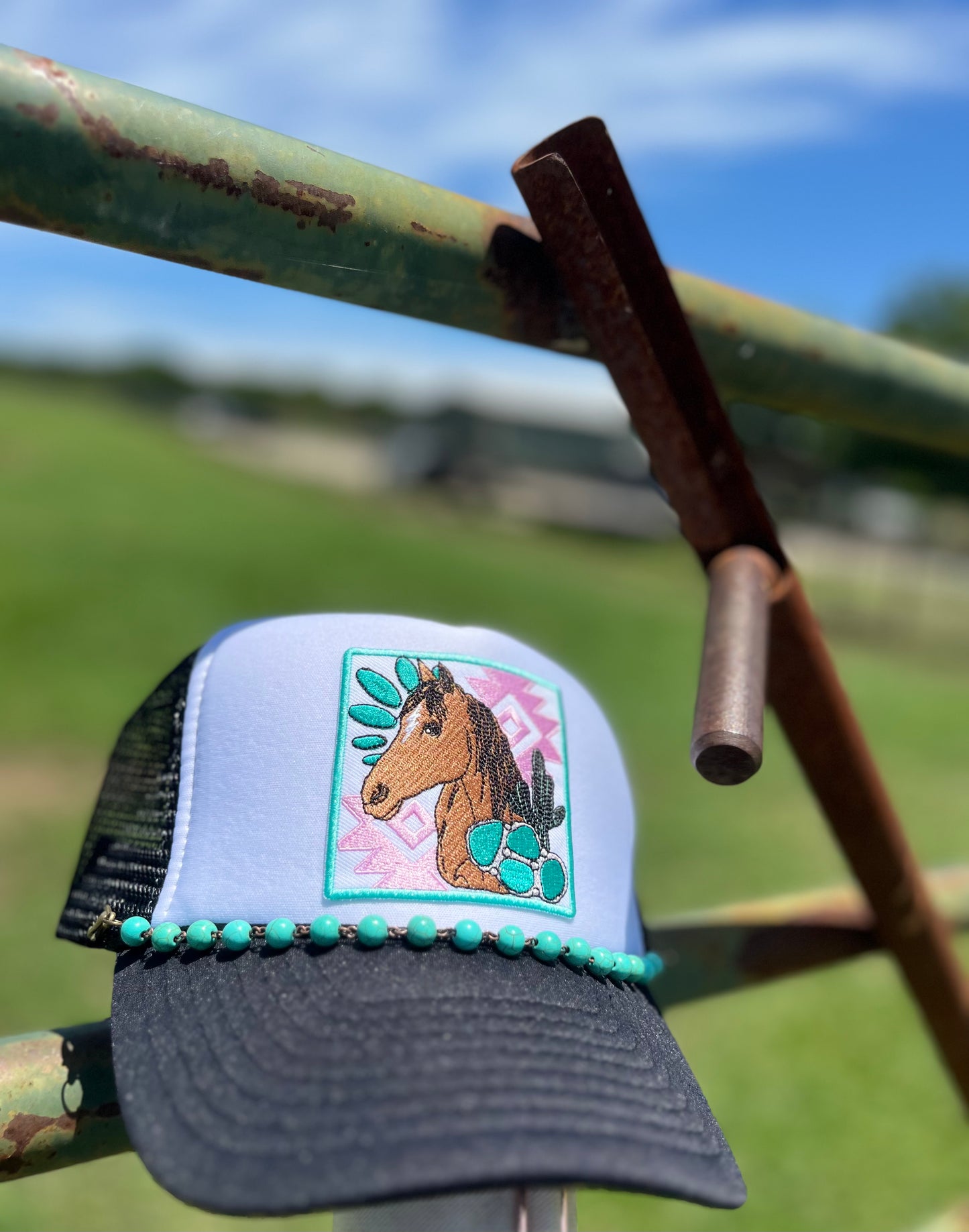 HORSE W/ TURQUOISE TRUCKER