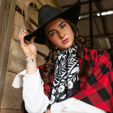 Senorita Scarf