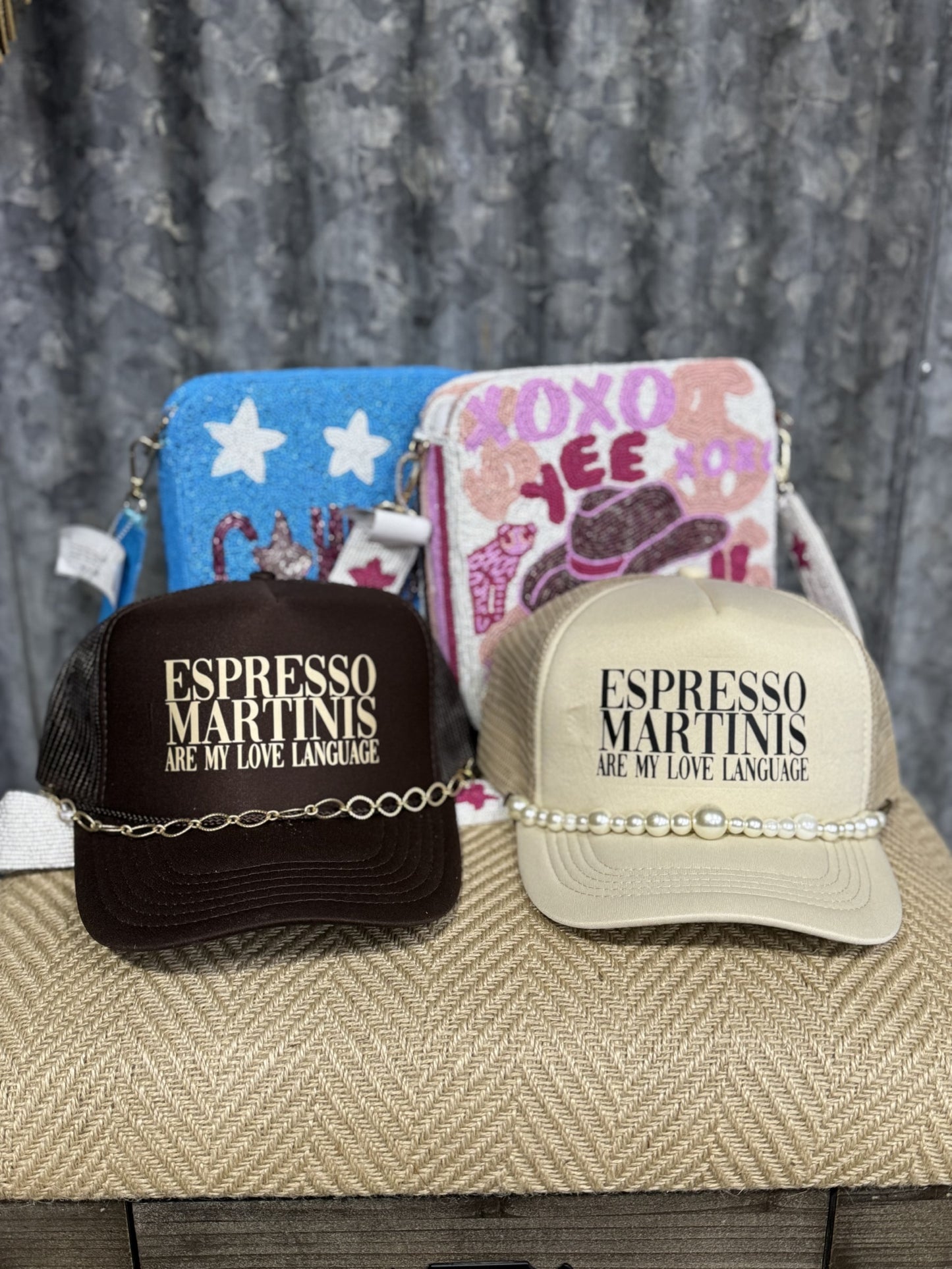 Trucker W/ Chain Cap