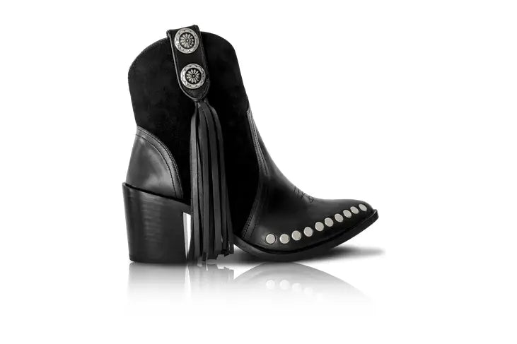 Tyro Black Bootie