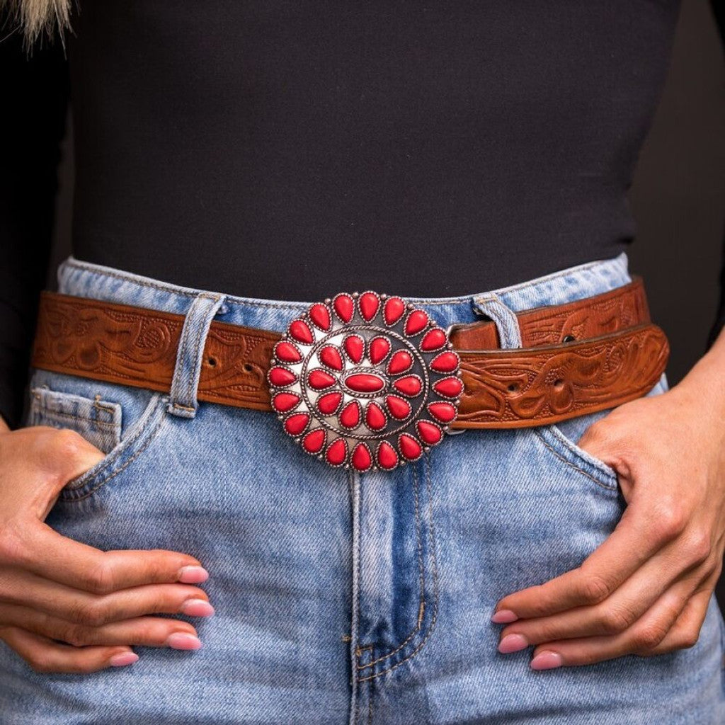 OVAL RED CLUSTER BUCKLE