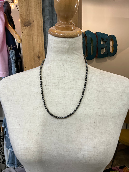 KT NAVAJO PEARL 22"