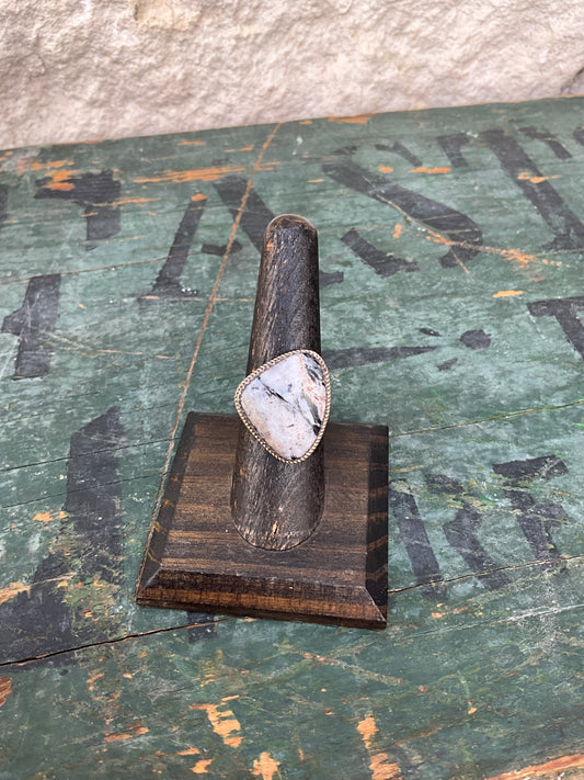 Ernest Hawthorne White Buffalo & Sterling Silver Ring Size 7.5