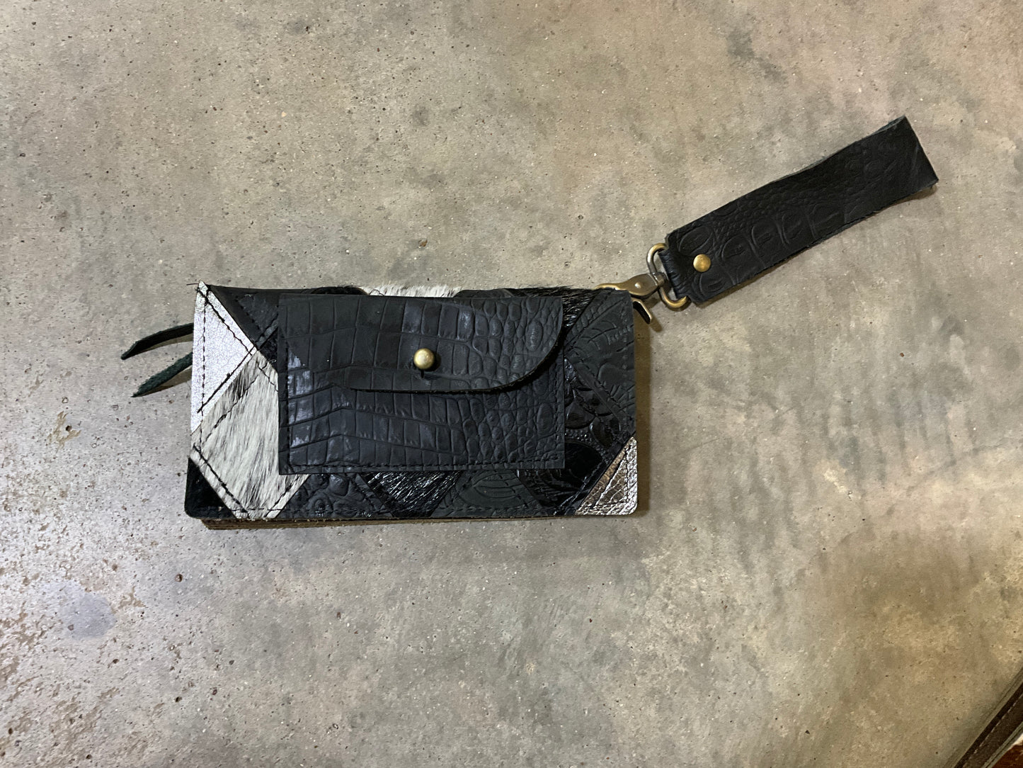 BLACK PATCHWORK FALLON WRISLET