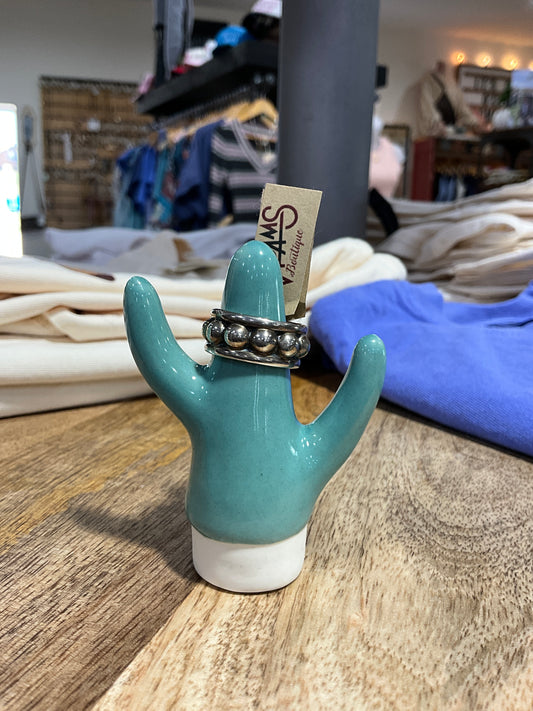 SILVER DOT RING