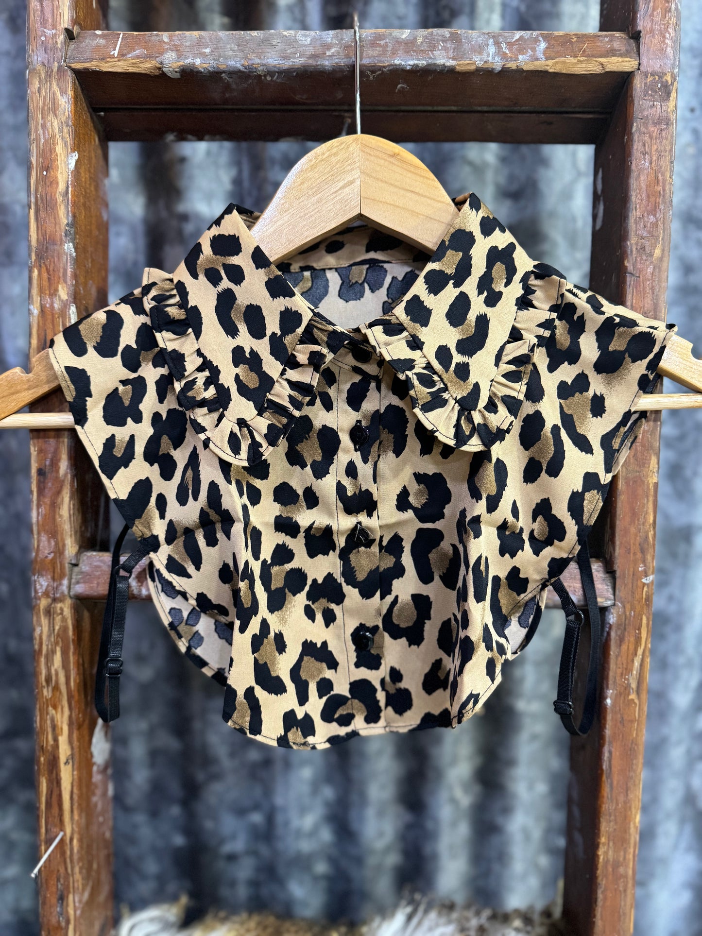 Leopard Ruffle Collar Dickie