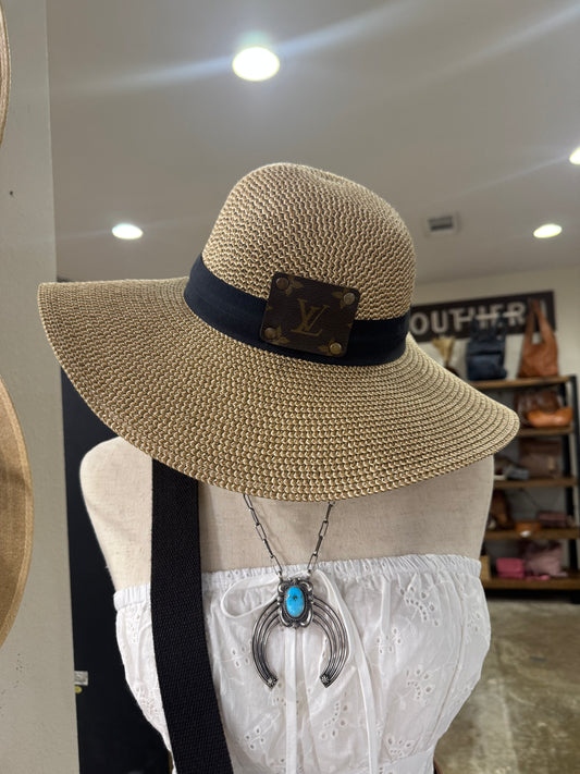 KIGSUNHAT