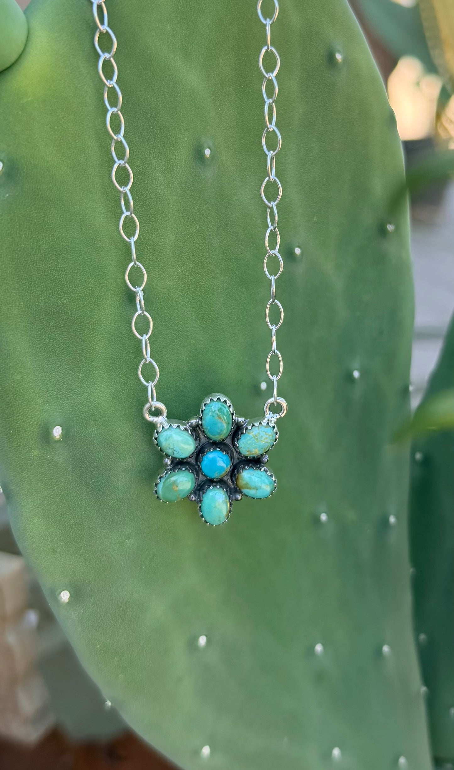 Kingman Turquoise Flower Necklace