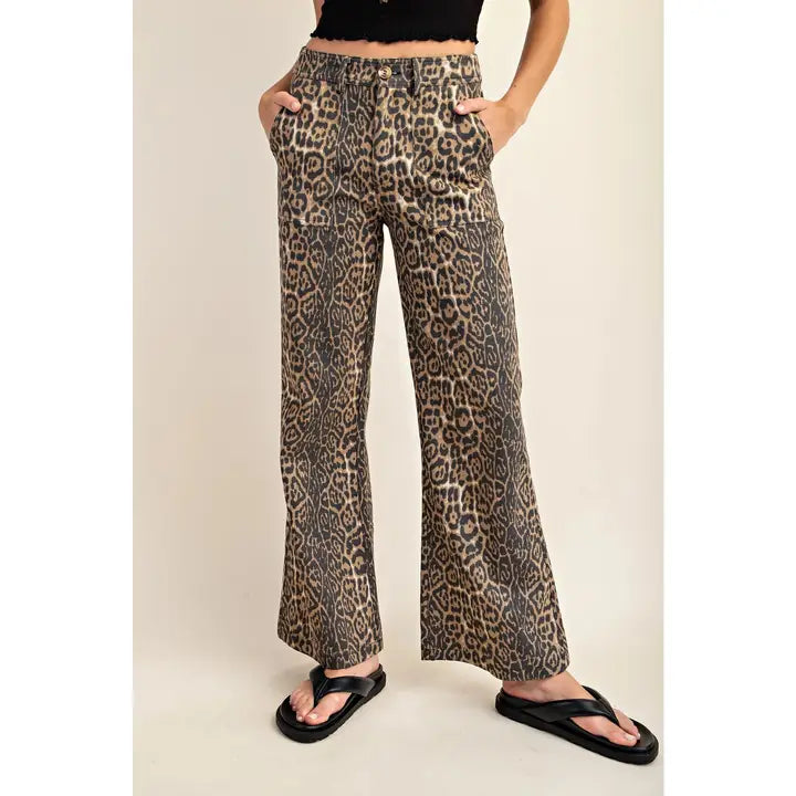 Leopard Print Flare Jeans with Pockets