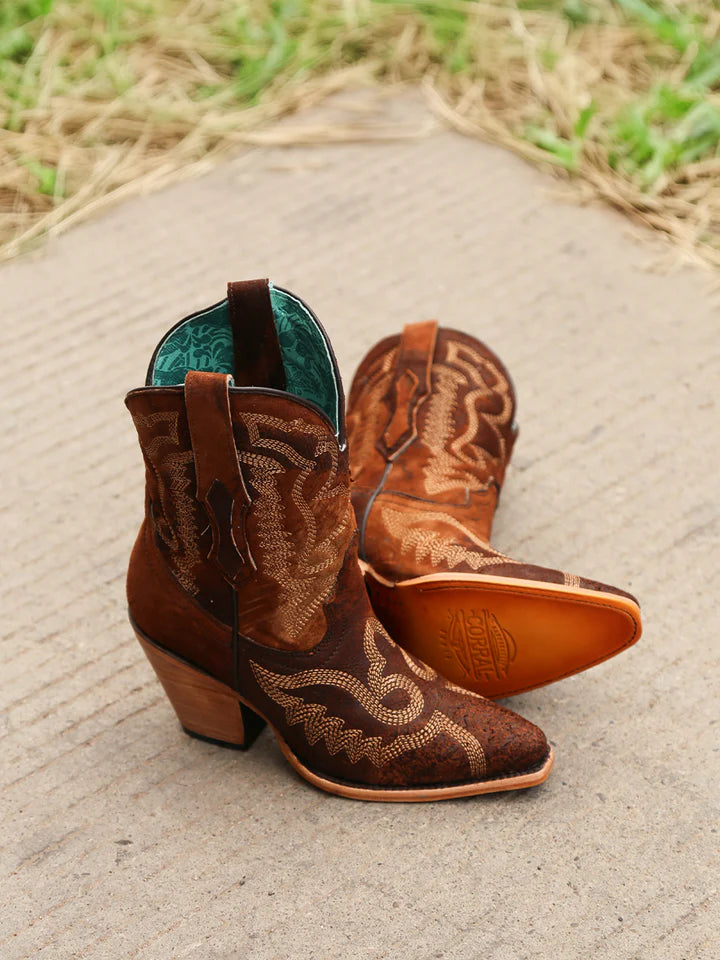 Corral WOMEN'S EMBROIDERY BROWN LAMB POINTED TOE COWBOY ANKLE BOOT