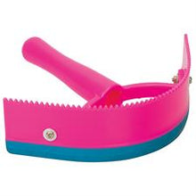 2 in 1 Sweat Scraper and Curry Comb