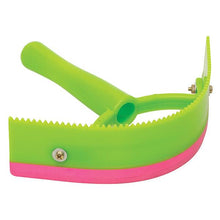 2 in 1 Sweat Scraper and Curry Comb